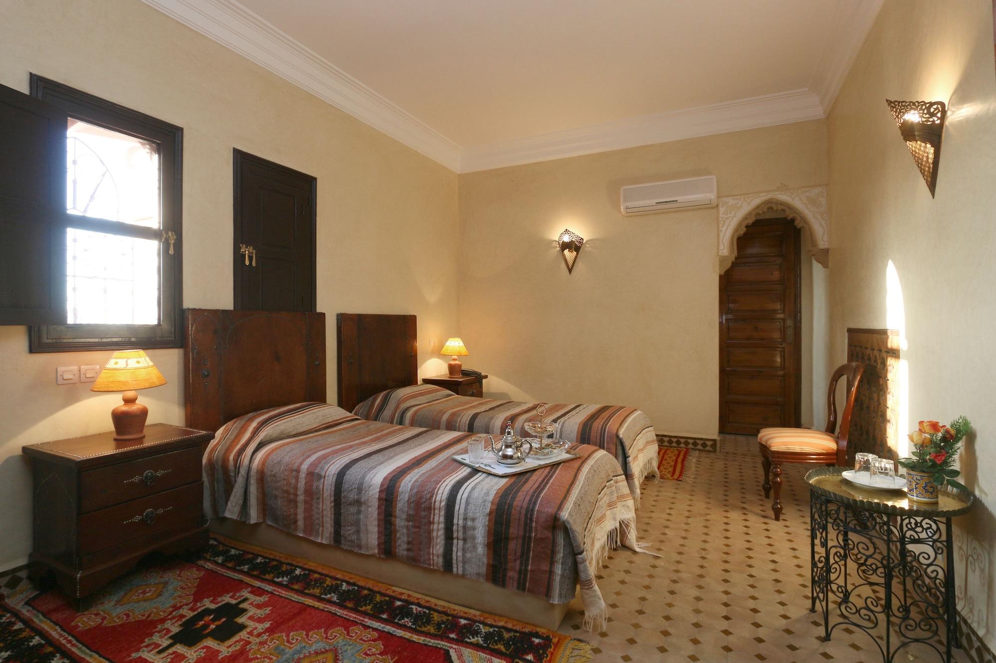 Bed and Breakfast Terra Mia Marrakech Ouled Jelal Esterno foto