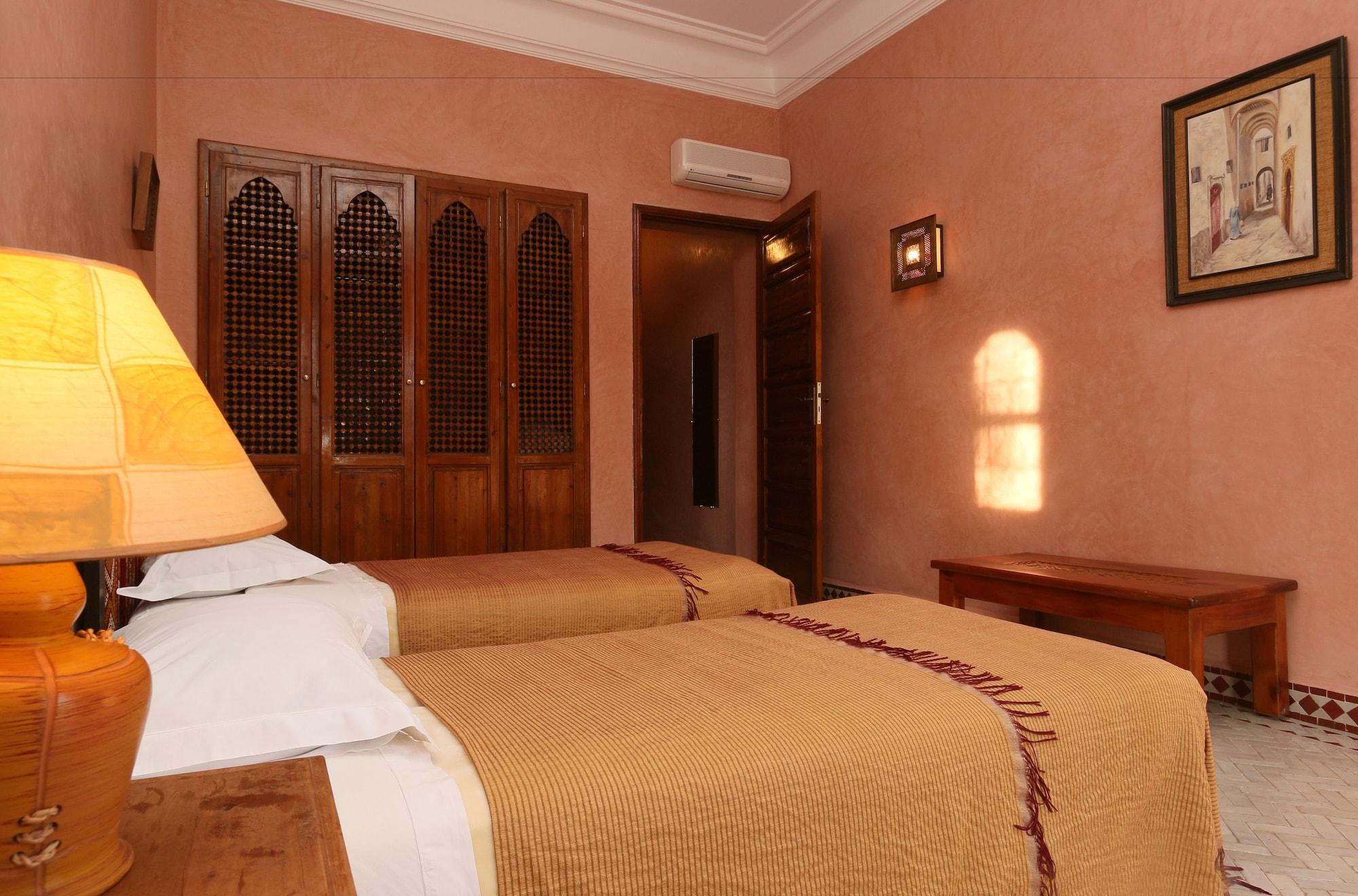Bed and Breakfast Terra Mia Marrakech Ouled Jelal Esterno foto