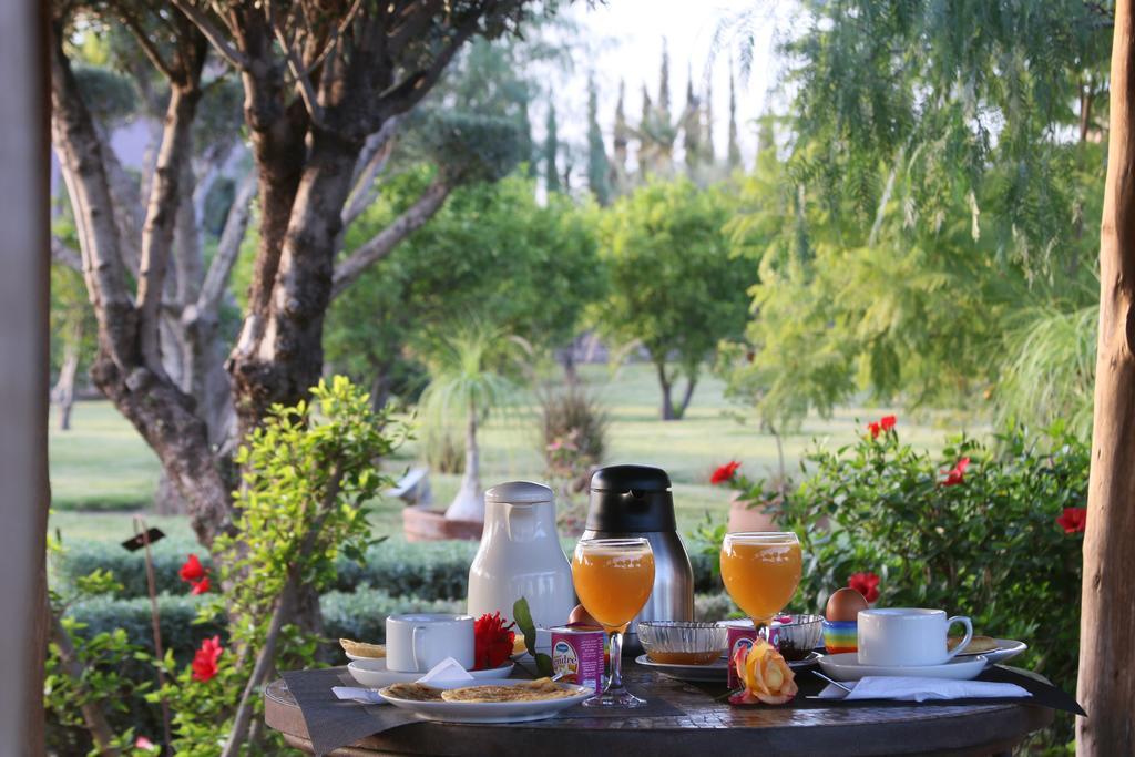 Bed and Breakfast Terra Mia Marrakech Ouled Jelal Esterno foto